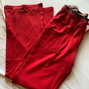 Red Bottom Scrubs. XS Petite